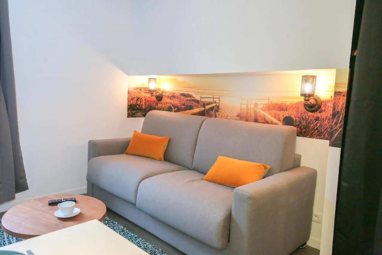 Appartement L'Océan, T2 hypercentre chic et cosy, Wifi par SOVALFI à Saint-Etienne  Saint-Etienne (Loire)